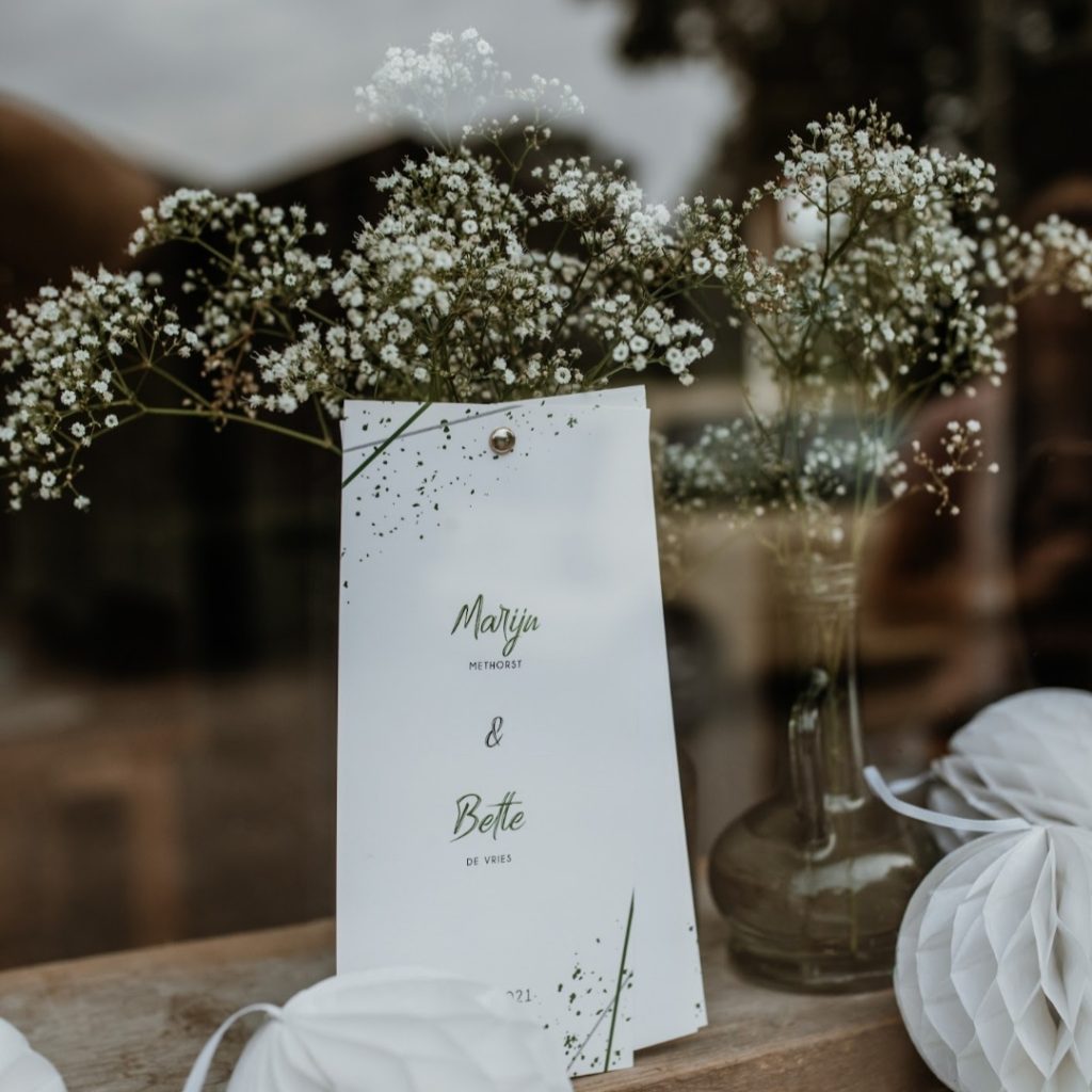 Screenshot_20210921-232425_Photos